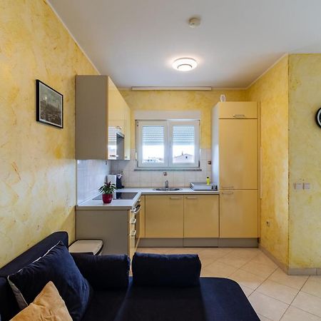 Apartment Ben1 Pula Eksteriør billede