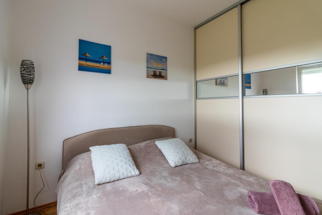 Apartment Ben1 Pula Eksteriør billede